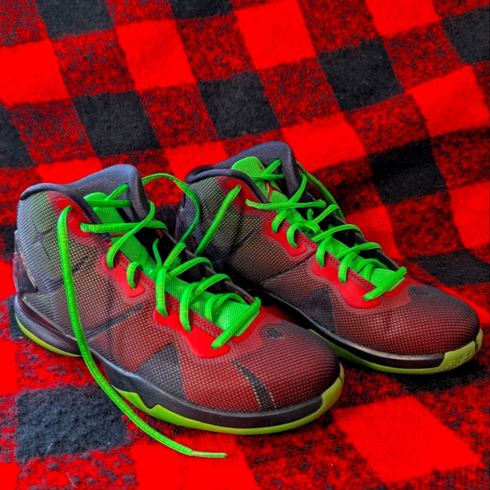 Nike Air Jordan Marvin the Martian